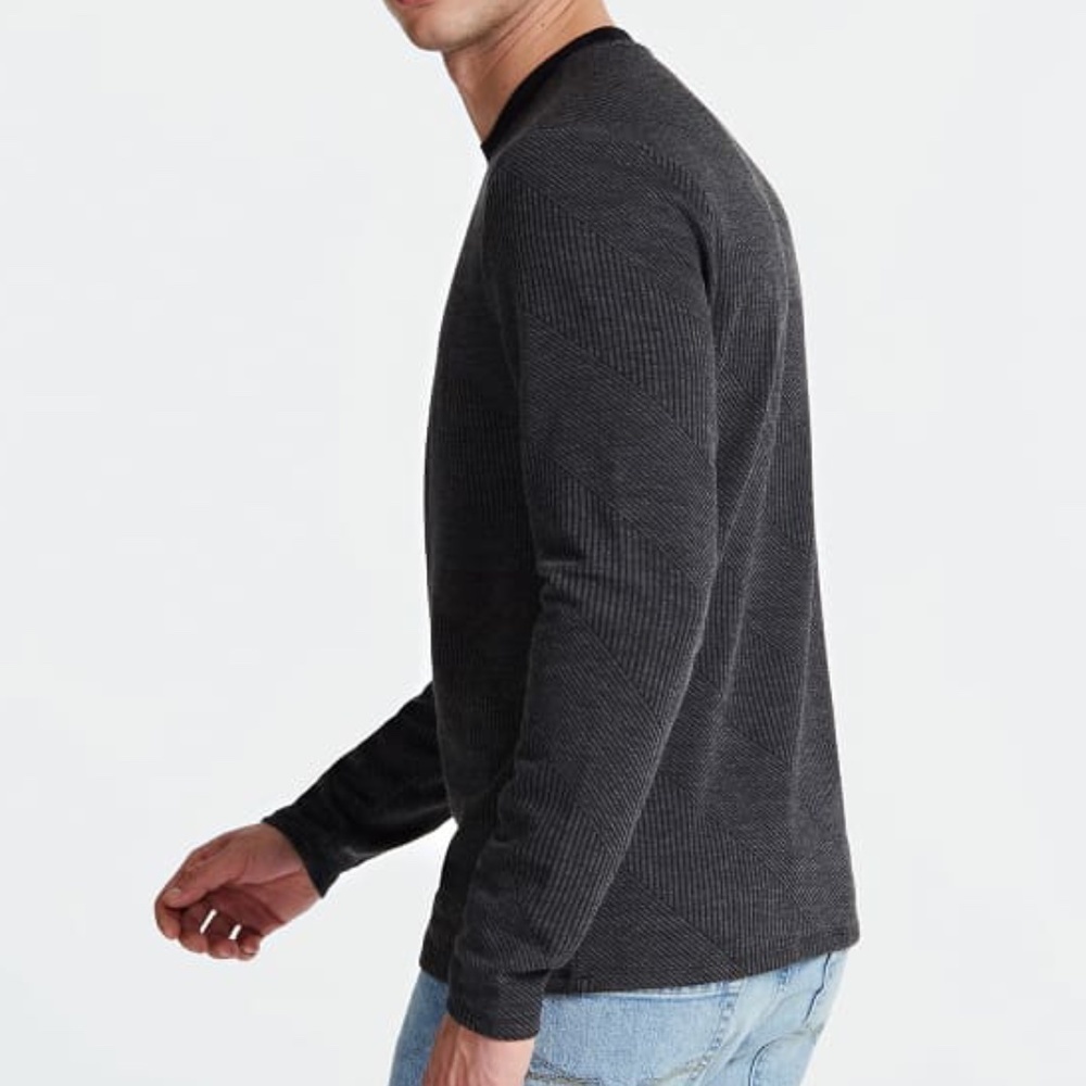 New GUESS Men's Multi-Linear Ribbed Knit Tee Sz S - Picture 2 of 8